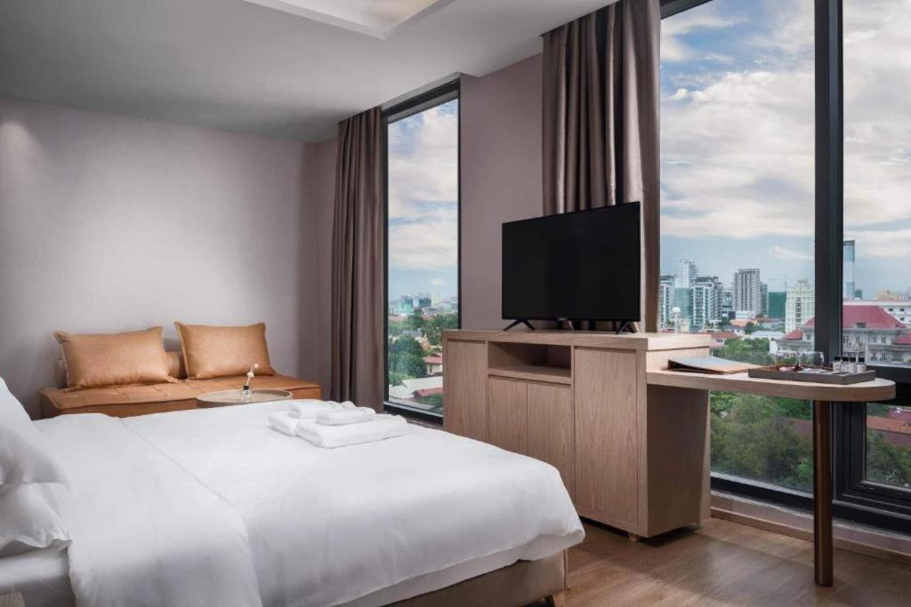 Sf Hotel Penthouse Residences Пном Пен Екстериор снимка